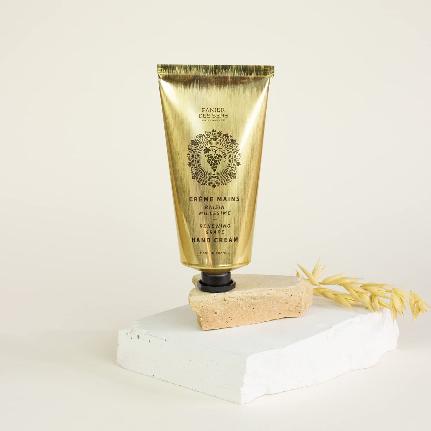 Panier des Sens Grape Hand Cream - Nourishing Shea Butter Hand Cream for Dry Cracked Hands 97% Natural Ingredients - Dermatologically Tested Hand Lotion for Woman Made in France, 2.5 fl oz