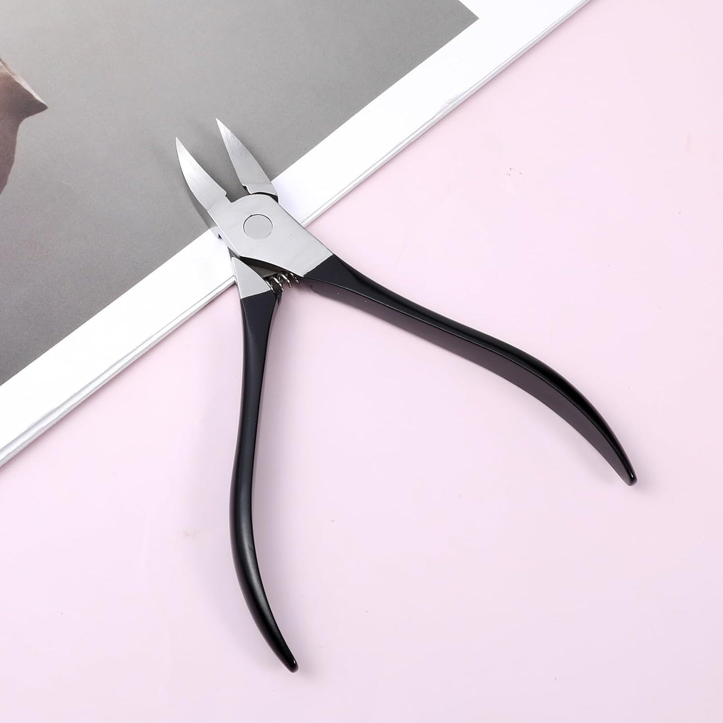 Cuticle Nippers Black Stainless Steel Cuticle Remover Nippers Rubber Professional Manicure and Pedicure-Cuticle Remover Tools 4mm Rubber Coated Handle Manicure Tools