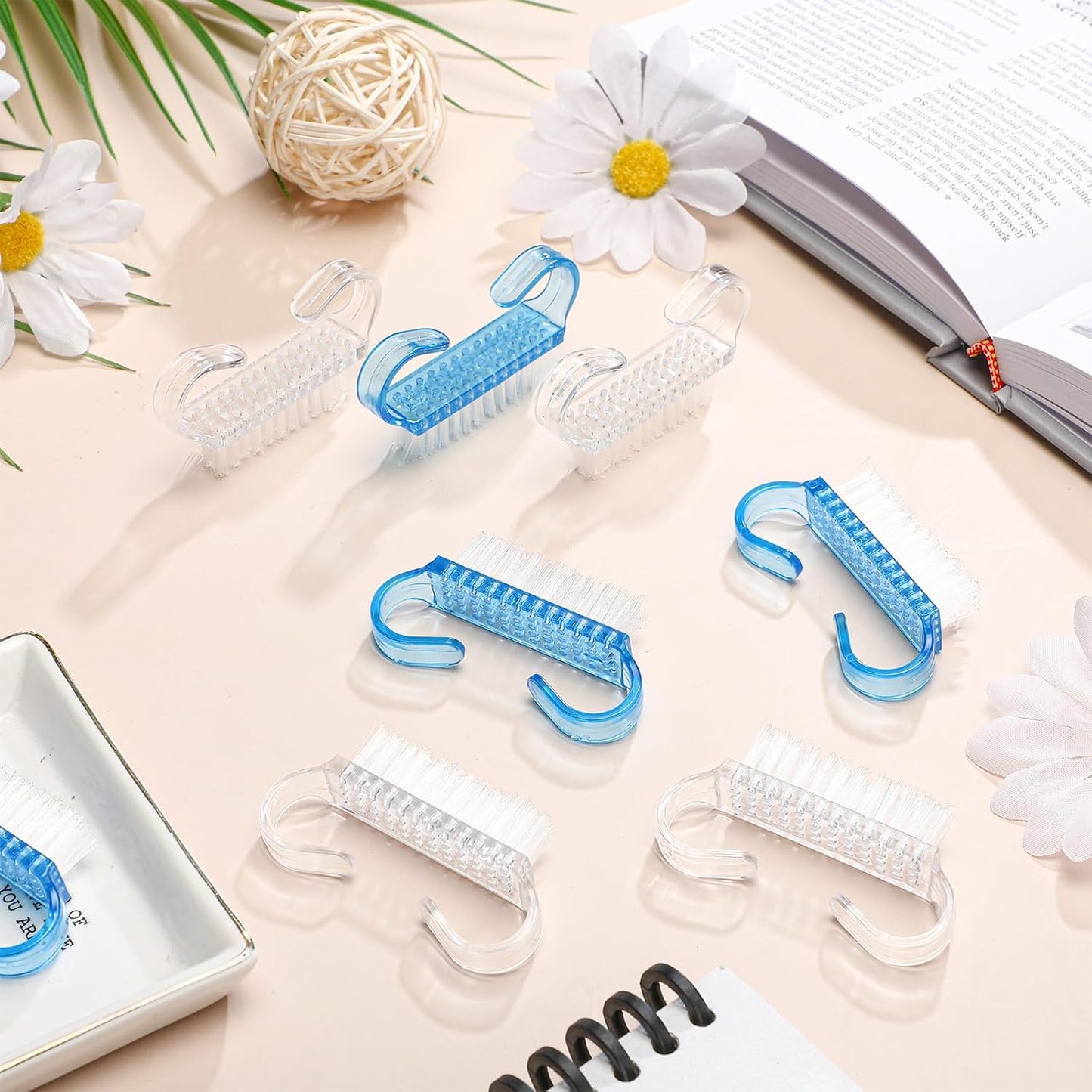 Bokon 400 Pcs Handle Grip Nail Brush Bulk Nail Scrub Brush Nail Brush for Toes and Nails Cleaner, Pedicure Scrubbing Tool Kit for Men and Women (Blue and White)