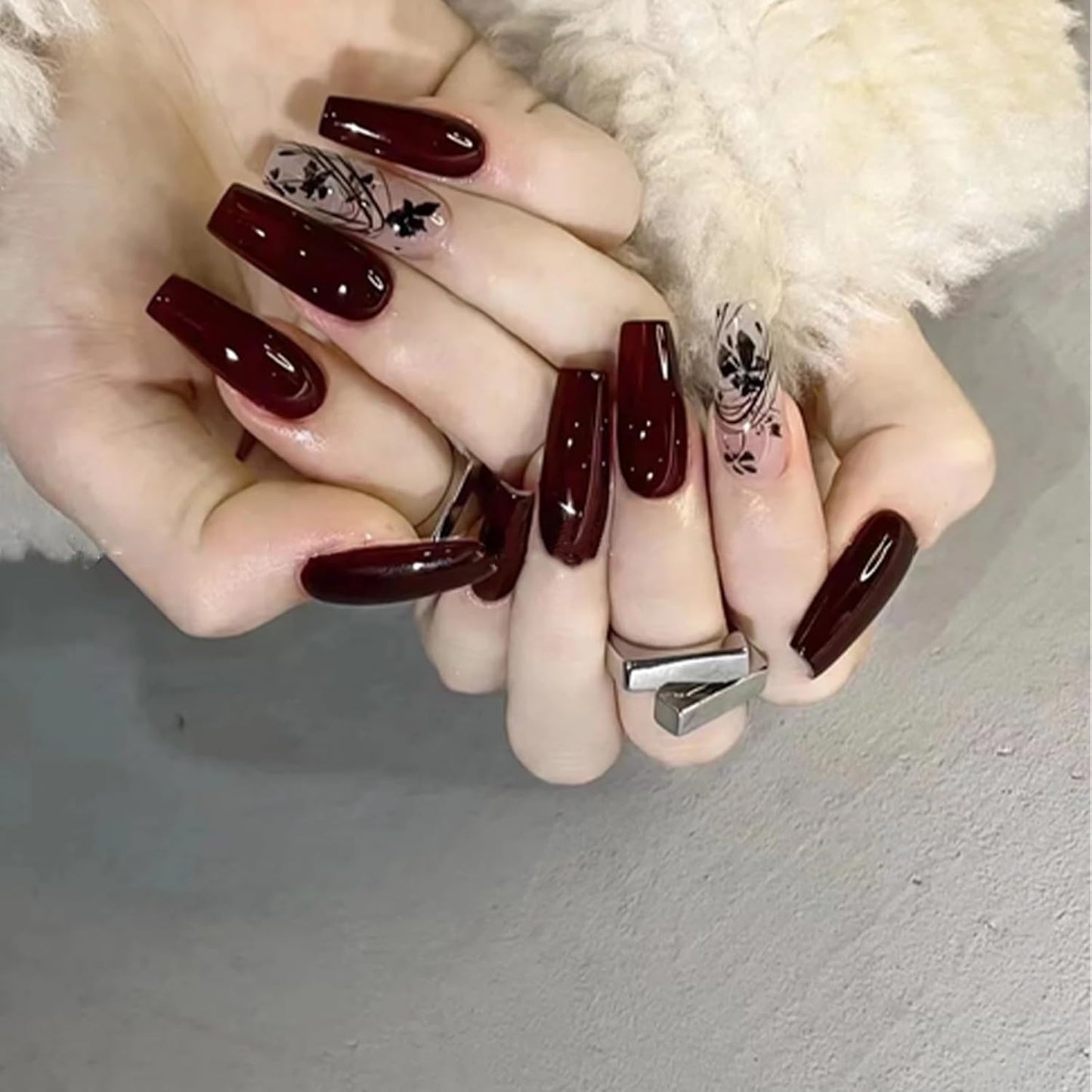 COSMOO 15ml Dark Red Quick Dry Nail Polish, Brown Red Chip-Resistant Nail Lacquer for Nail Art