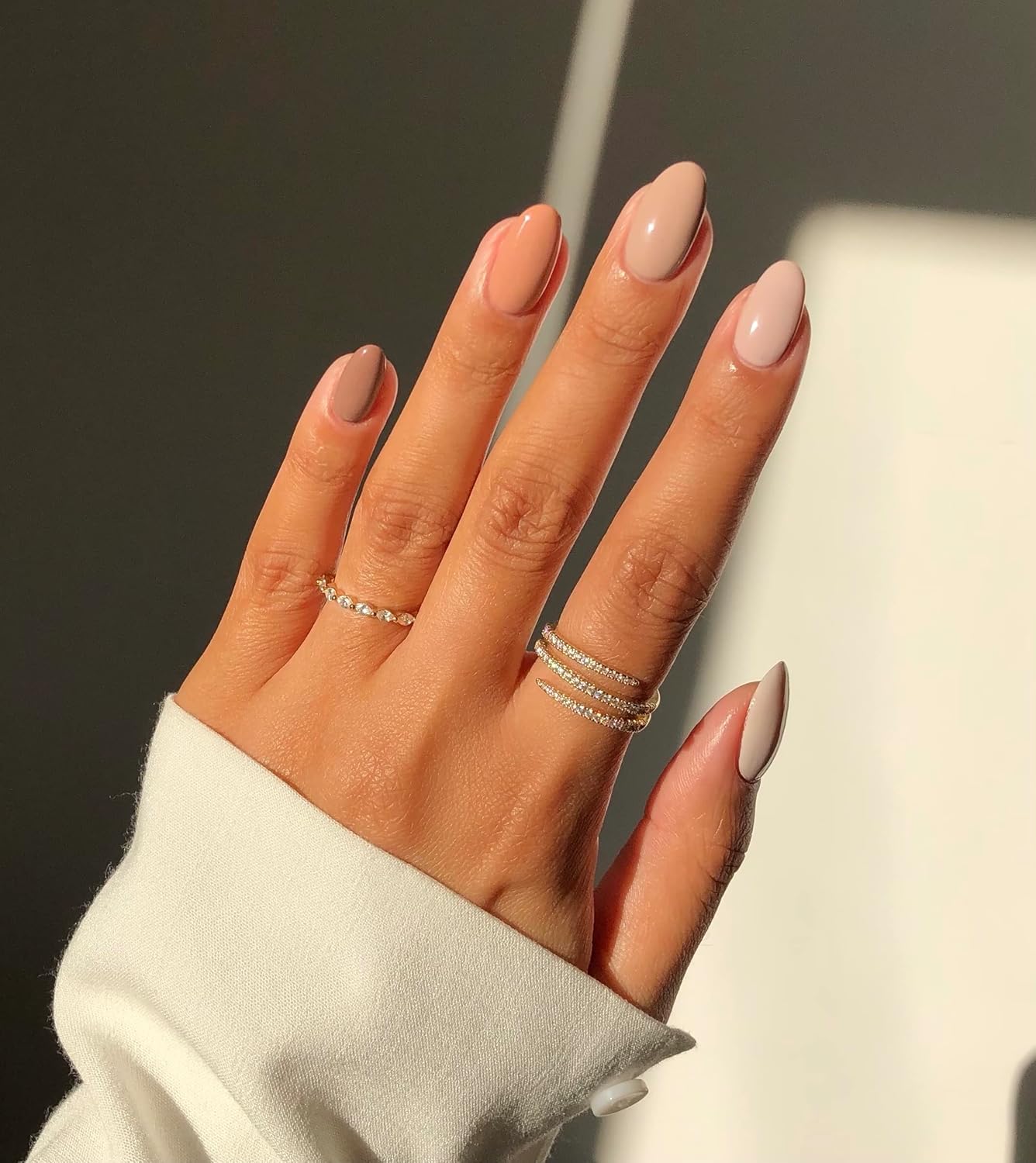 ella+mila Professional, Quick Dry, Long-Lasting & Chip-Resistant Pink Nail Polishes (Pour the Bubbly - 0.45 fl oz)