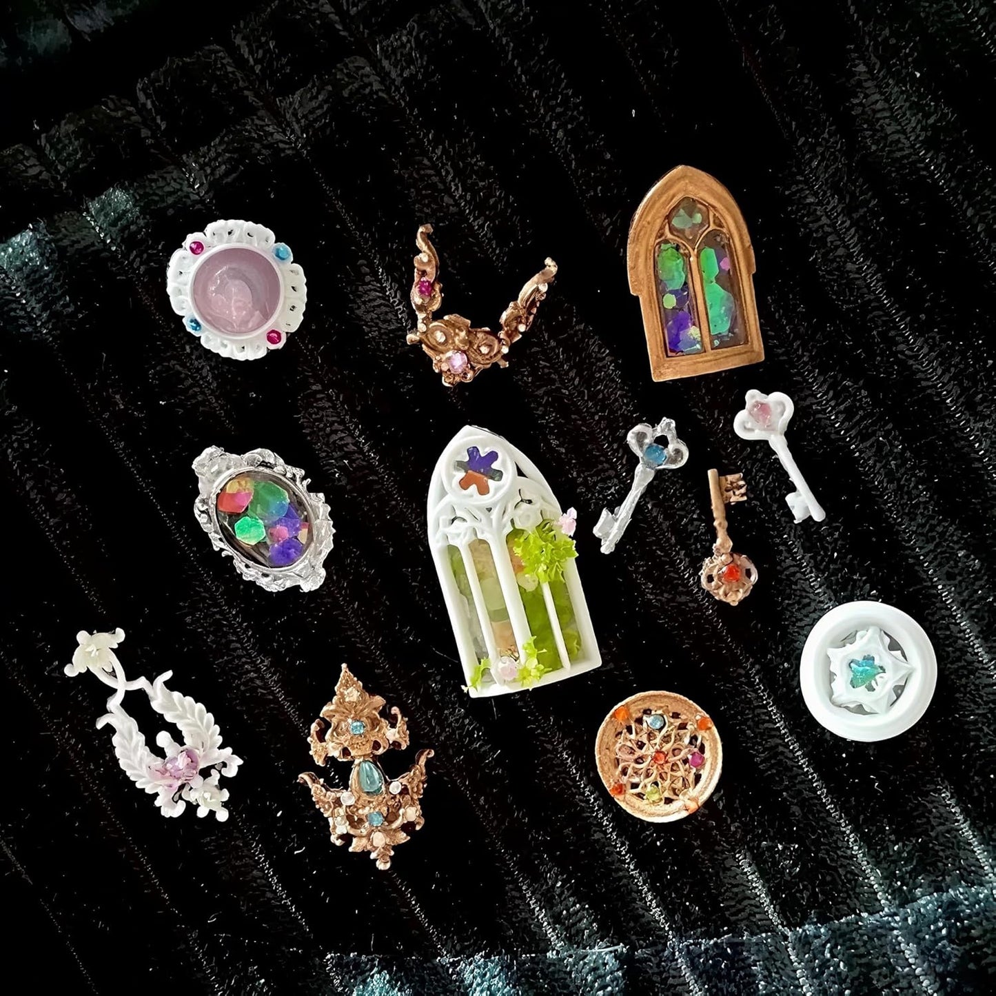 Nail Art Molds Kit - Cathedral Window & Patterned Key Designs DIY Gemstone Resin Embossed Nails Personalized Handmade Manicure Tools
