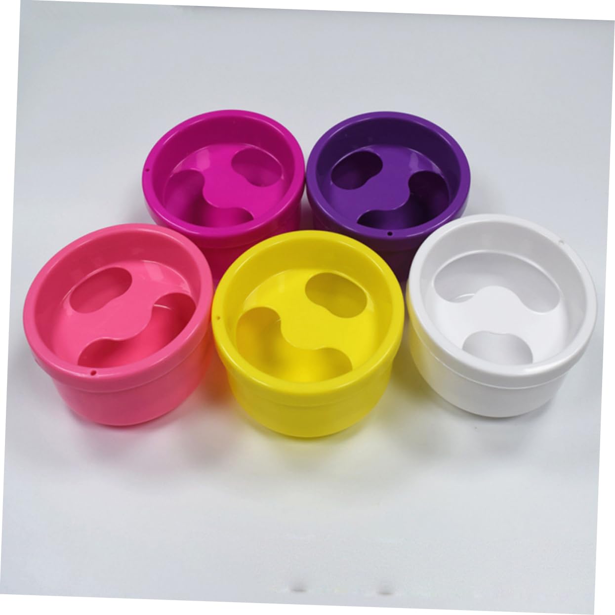 Nail Art Soak Bowl Set of 3 Sturdy Plastic Manicure Soaking Bowls for Gel Remover