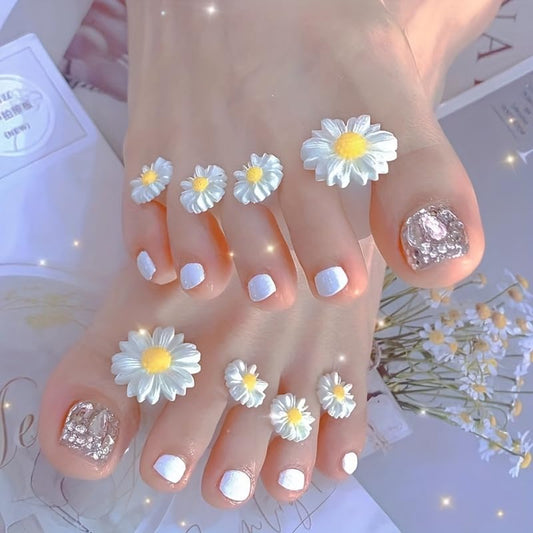 16pcs Daisy Toe Separators, Silicone for Pedicure Nail Polish Gel Foot Toe Spacers, Pedicures Nail Art Tools(8pcs White Daisy +8pcs Yellow Daisy)
