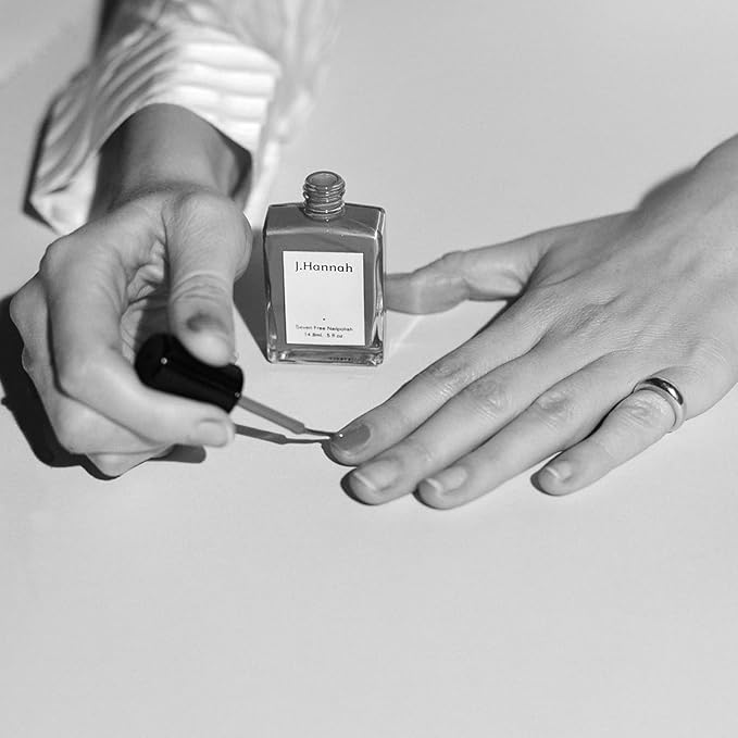 J. Hannah Nail Polish – Vegan, Non-Toxic, Cruelty-Free, Gluten-Free, Long Lasting, USA Made, Earthy Wood Color (Hepworth)