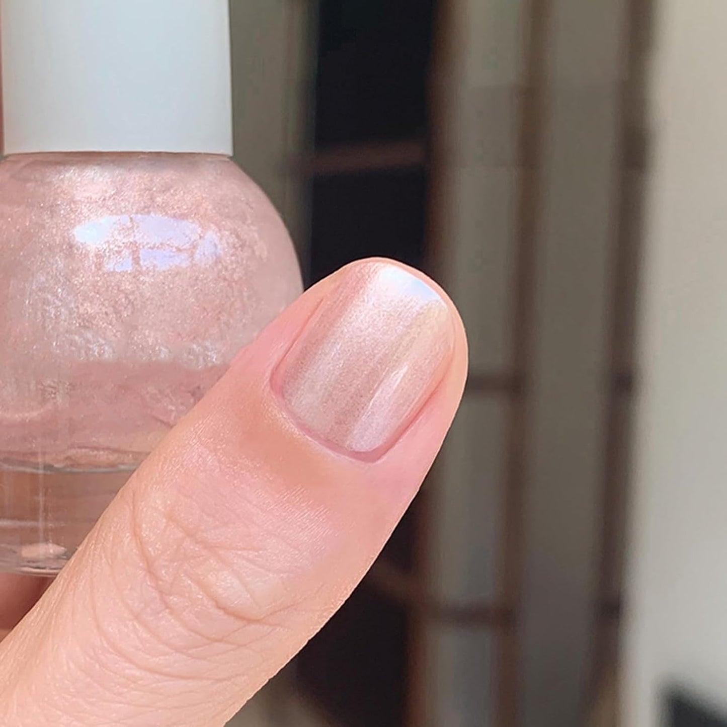 COSMOO Nail Polish, 10ml Quick Dry Nail Lacquer, Super Lustrous Nail Enamel Polish, Shimmer Iridescent Ultrachrome Art Varnish, 0.34 fl oz (Pearl Pink 1)