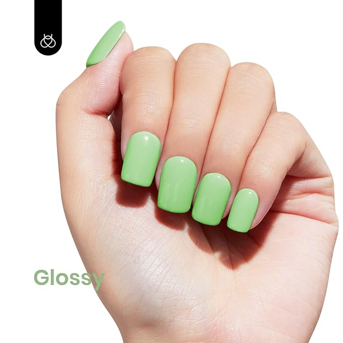 Beetles Sprout Green Gel Polish - 15ml Lime Green Soak Off Gel Nail Polish Nail Art Manicure Salon DIY Nail Uv Lamp Ombre Gel Nail Design Decoration at Home Gift for Women Girls