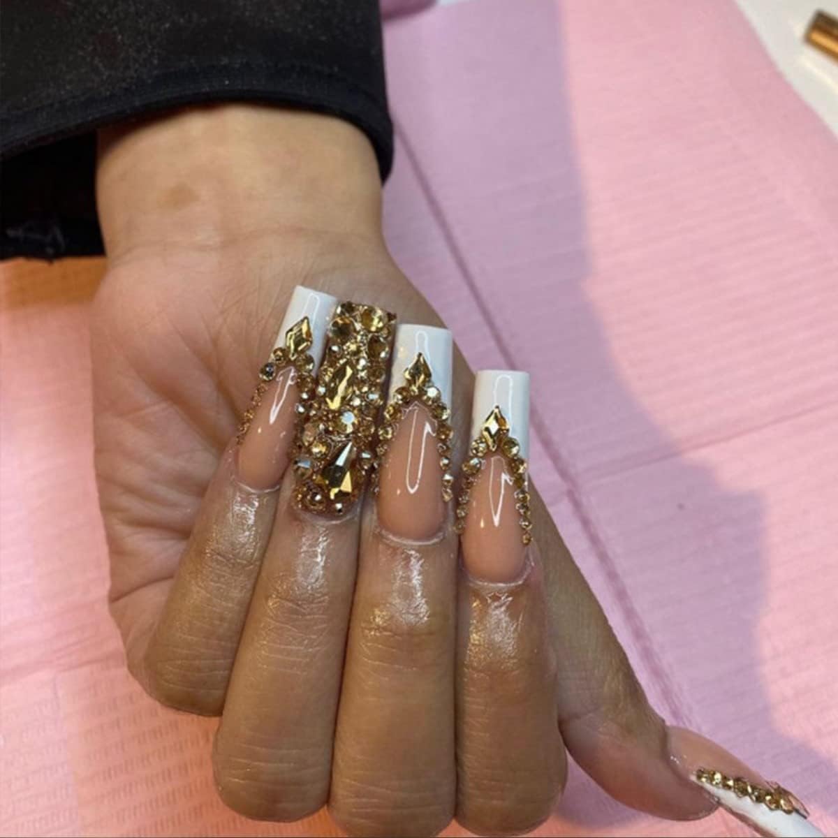 2550pcs Golden Nail Art Flatback Rhinestones for Face Makeup Metallic Golden Nail Gems Gemstones K9 Glass SS4~SS20 6 Sizes Mine Gold Diamonds Stones Crystals w Picking Pen for Nails DIY Crafts