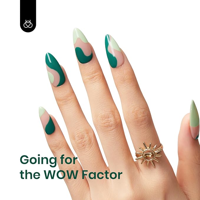 Beetles Green Gel Nail Polish 1 Pcs 15ml Emerald Green Winter Gel Polish Soak Off Uv LED Nail Lamp Needed Nail Art Manicure Salon DIY Home 0.51Oz Gift for Women
