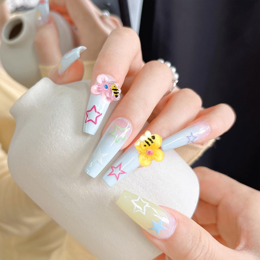 150PCS Bee Flower Nail Charms, 3D Resin Mixed Colors Cute Bees Jewelry Spring Nail Art for Women Girls Manicure DIY Nail Decoration