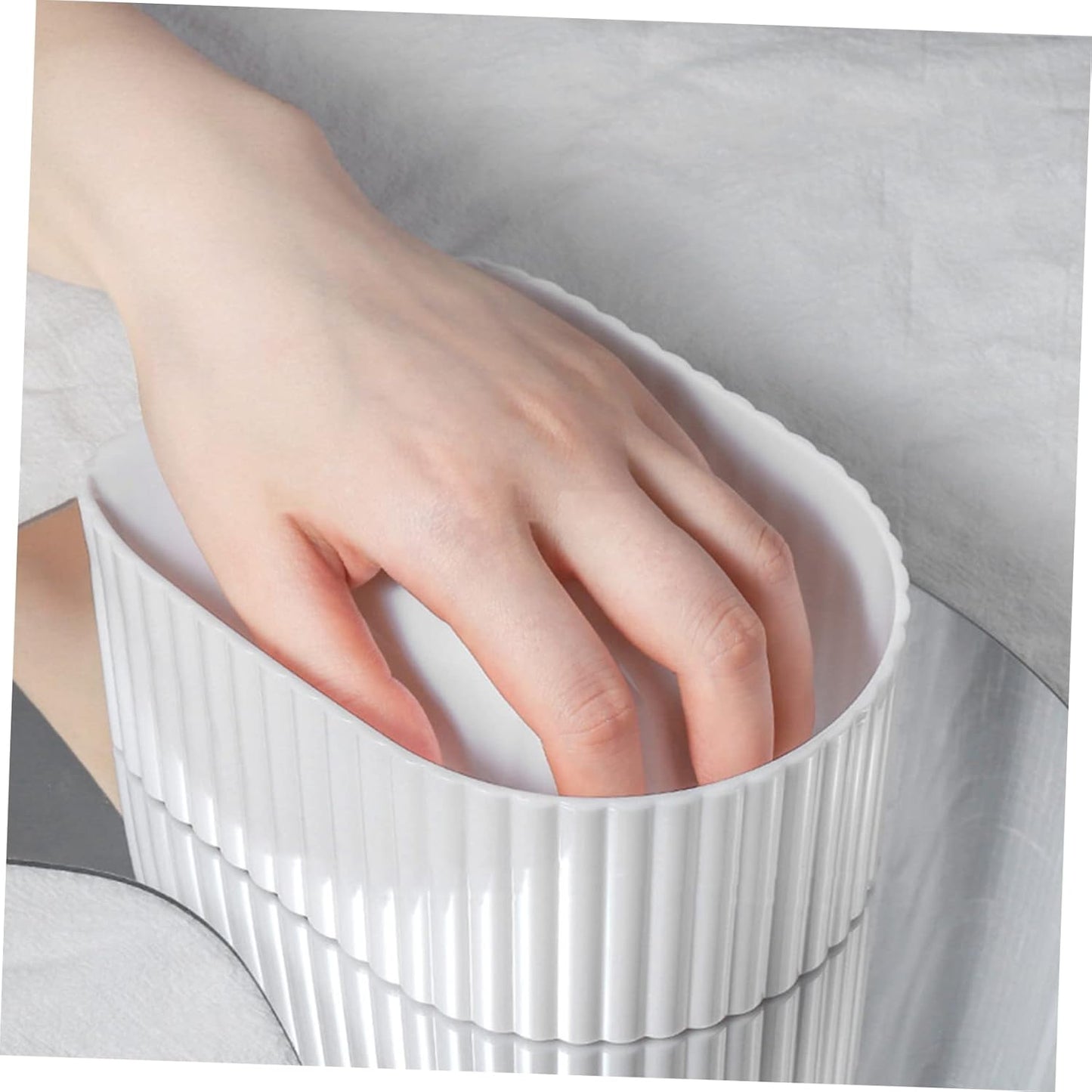 Mikinona Nail Soaking Bowl Manicure Soak Off Tool for Gel Polish Removal for Home Salon Use Provides Relaxing Nail Spa Experience Design for Long-term Use