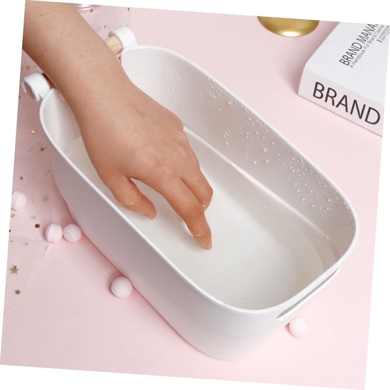 Full Hand Soak Bowl Manicure Spa Bowl Nail Soak Container Non-breakable Plastic Wooden Hand Rest