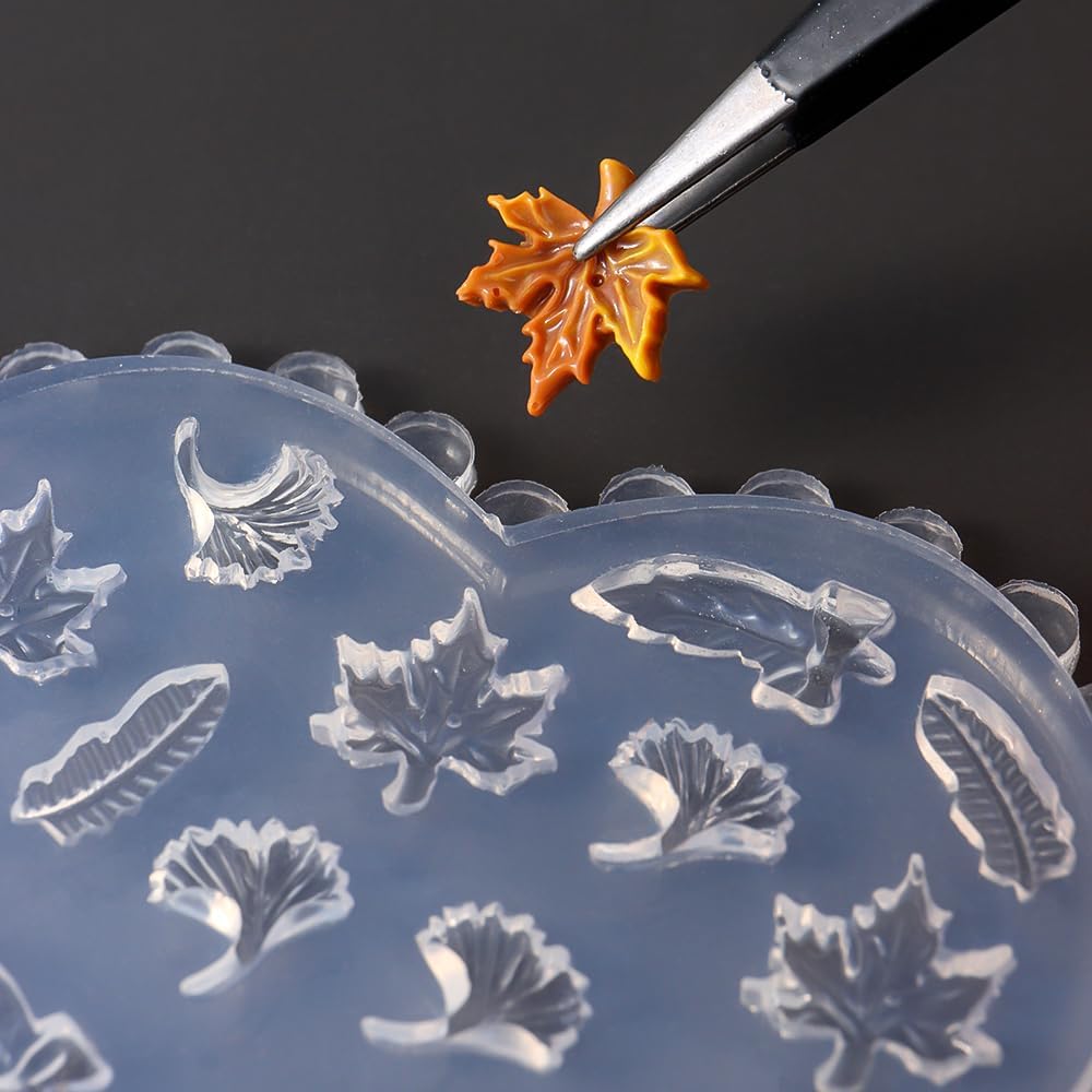 3D Maple Leaf Nail Design Silicone Nail Molds Autumn Leaves Nail Charm Molds Resin Molds Fall Maple Carving Template Silicone Molds for Nail Art Mold Nail Stencils Nail Supplies Nail Accessories