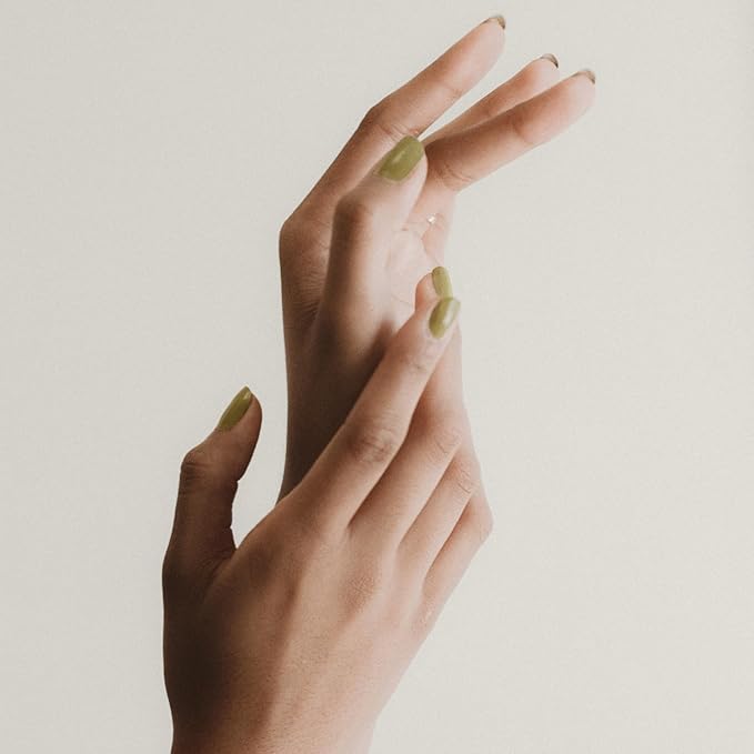 J. Hannah Nail Polish – Vegan, Non-Toxic, Cruelty-Free, Gluten-Free, Long Lasting, USA Made, Earthy Chartreuse Green (Eames)