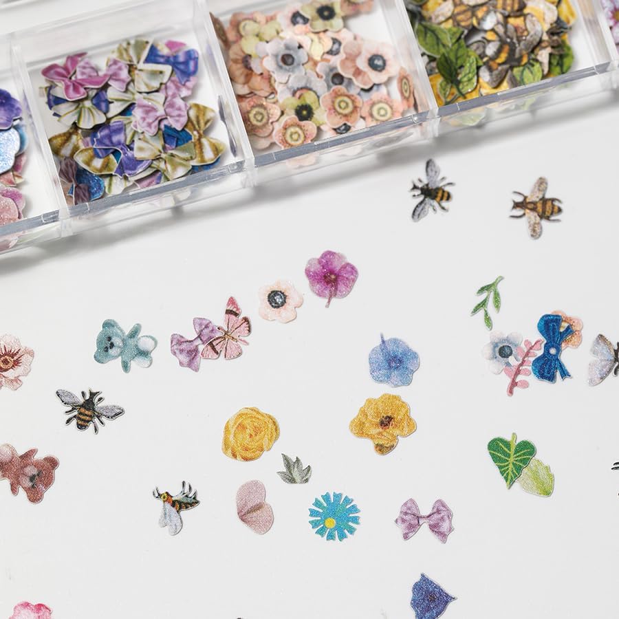 600Pcs 3D Flower Nail Art Charms Bee Bear Sequins Decals Colorful Mixed Bows Letters Design Slice Nail Maple Leaves Ultra Wood Pulp Flakes Sequins 4