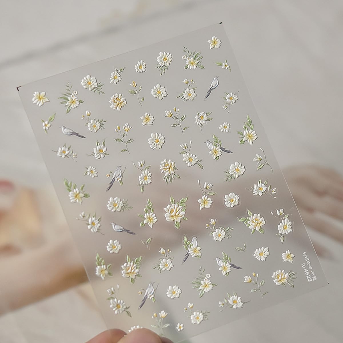 1 Sheet Flower Nail Decal with Leaf Design, Yellow White Gradient Floral Nail Art Stickers, 5D Embossed Self-Adhesive Nail Stickers for Women DIY Spring Summer Flower Manicure Art Supplies