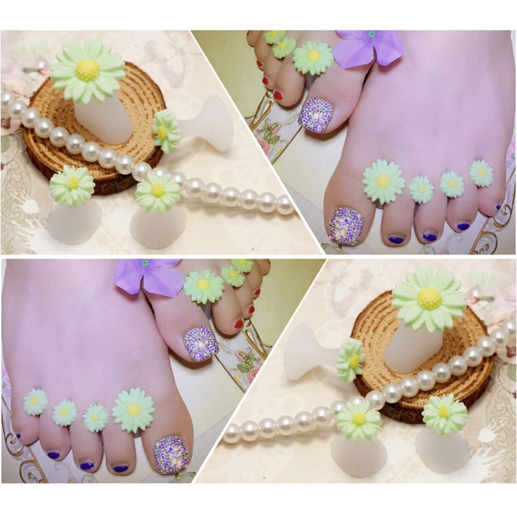 8Pcs Silicone Toe Separators, Daisy Flower Toe Separators Gel Foot Toe Spacers Separators Bunion Corrector for Pedicures Nail Polish Salon, Green