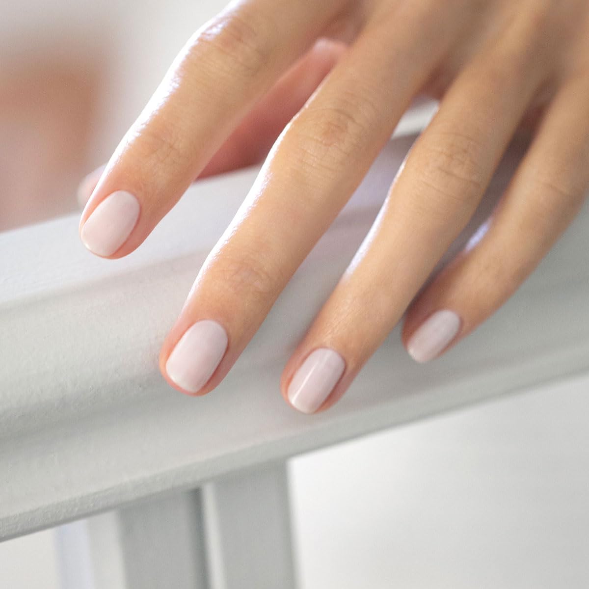 Manucurist - Green Milky White Nail Polish - Sheer White Nail Polish - 9-Free, Vegan and Plant-Based - Manicure - Made in France - 0.5 fl oz