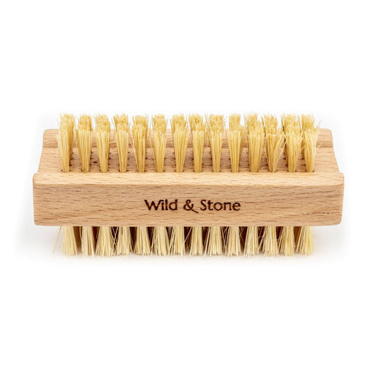 Wild & Stone | Wooden Nail Brush | Double-Sided Natural Sisal Fingernail and Toenail Brush | FSC Certified Beechwood & Sisal Fibres | Vegan & Plastic Free (1 Pack)