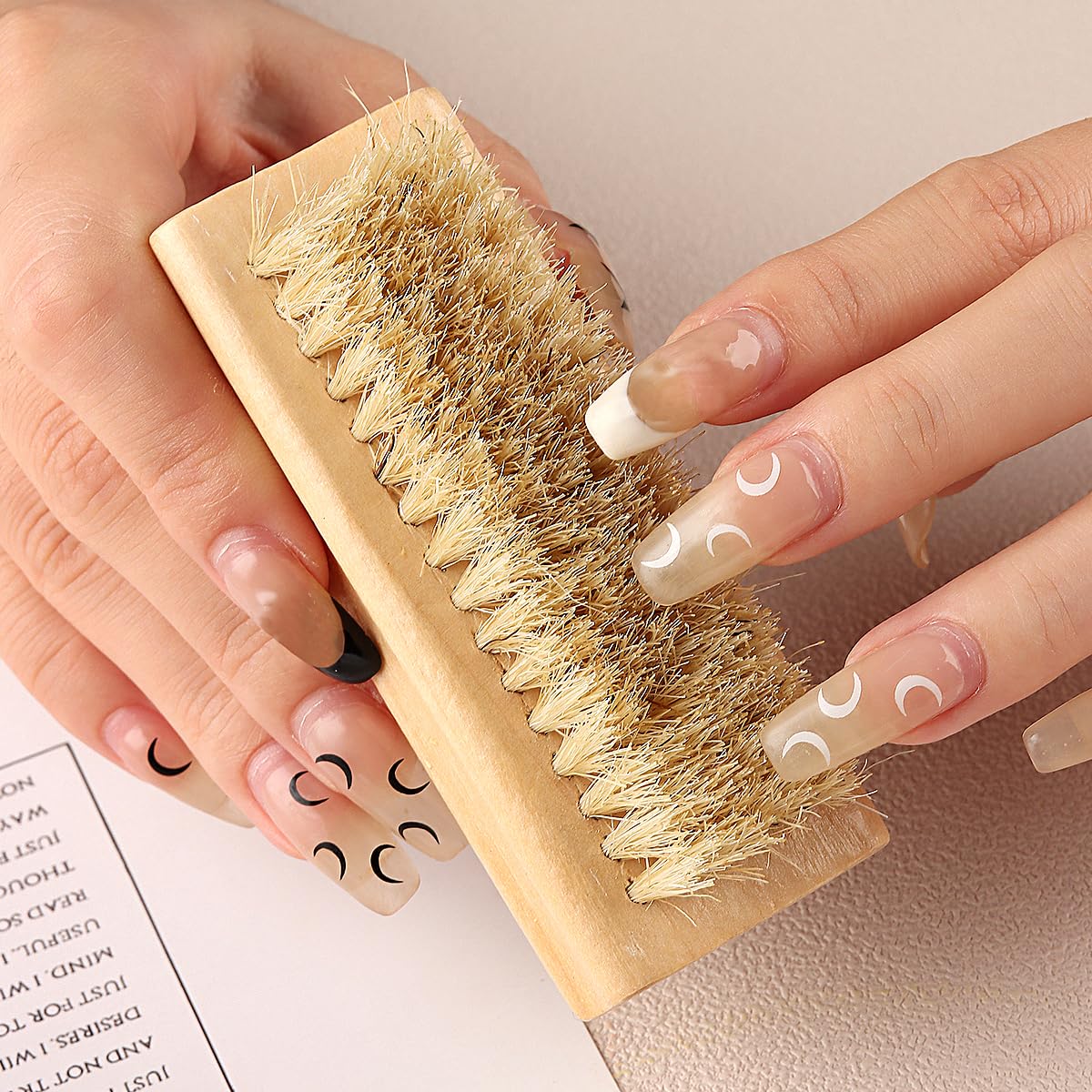 Nail Brush For Cleaning Fingernails, 2Pcs Bamboo Brush For Nail Scrubber, Flexible Bristle Finger Nail Brush To Clean Under Nails Dirt, Nail Scrub Brush Toenail Brush For Kids And Women (2pcs brush)