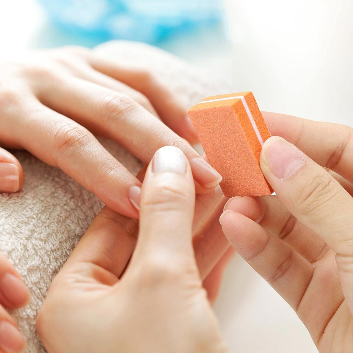 200Pcs Mini Nail Buffer Block 1.5in*1.1in*0.5in Grit Buffers for Natural Care(Orange)