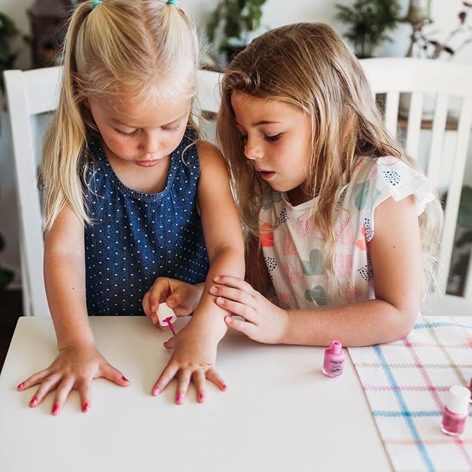 Piggy Paint | 100% Non-Toxic Girls Nail Polish | Safe, Cruelty-free, Vegan, & Low Odor for Kids | Cutie Fruity (4 Polish + Nail Art Gift Set)