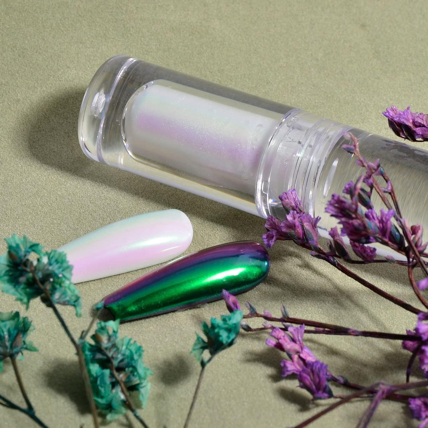 Chrome Nail Powder Aurora Mirror Effect Mermaid Pearl Glitter Iridescent Gel Nail Polish for Nail Art DIY Decoration (Green Iridescent)