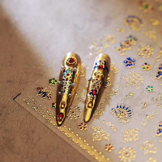 Gold Flower 5D Embossed Retro Nail Stickers - Luxury Lace Self-Adhesive Decals for Nail Art Design - Manicure Decoration Supplies for Women