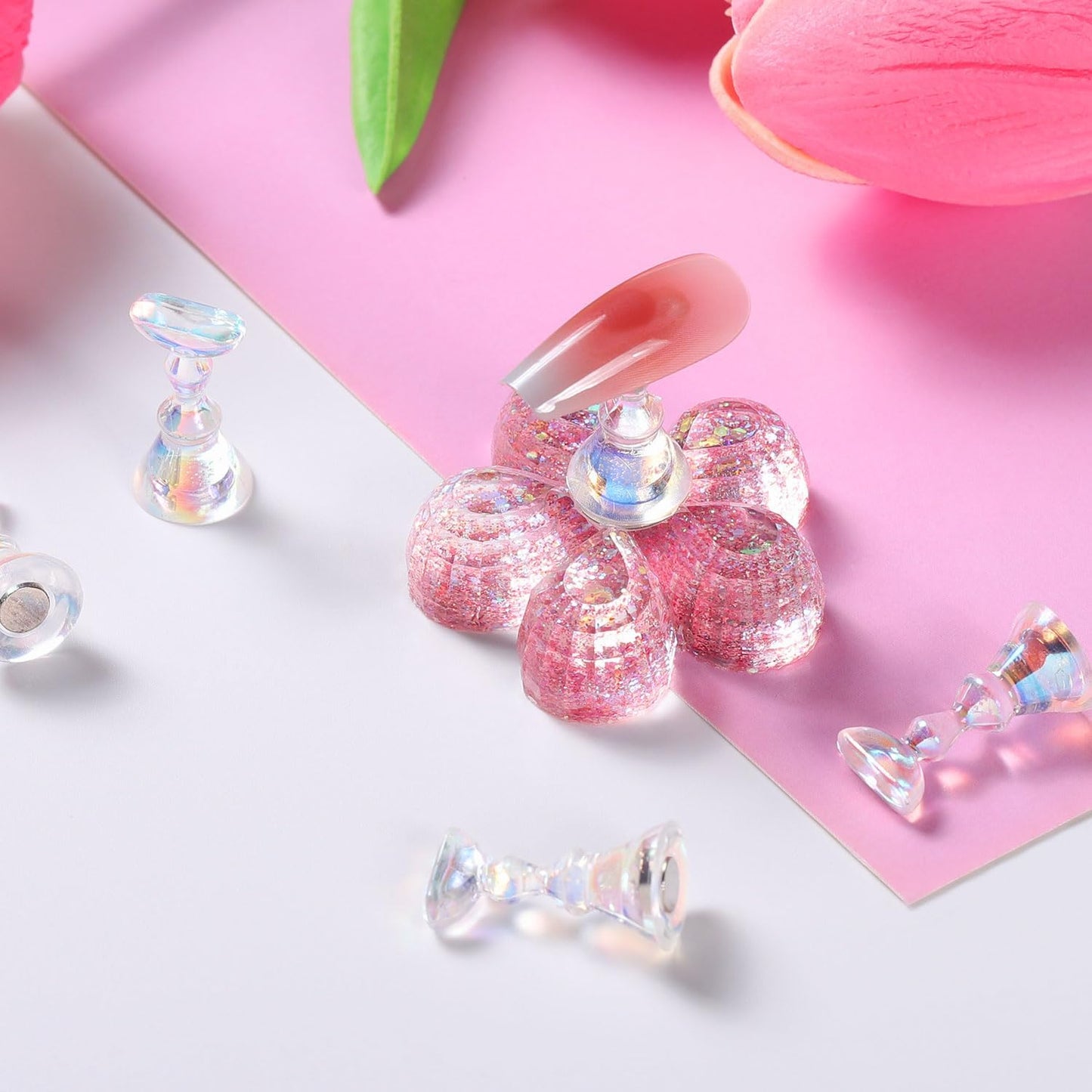 Etercycle Nail Stand Acrylic Nail Art Display Stand Practice Nail Holder for Painting Nails Magnetic Practice Stands with Reusable Putty (Clear)
