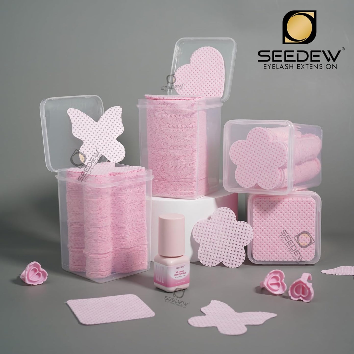 200 Pieces Pink Lash Glue Wipes, Nail Wipes, Heart Shape Lint Free Magic Wiper Cloth, Lash Extension Supplies (1 Box) (Simple Packaging)-(Pink Heart Shape)