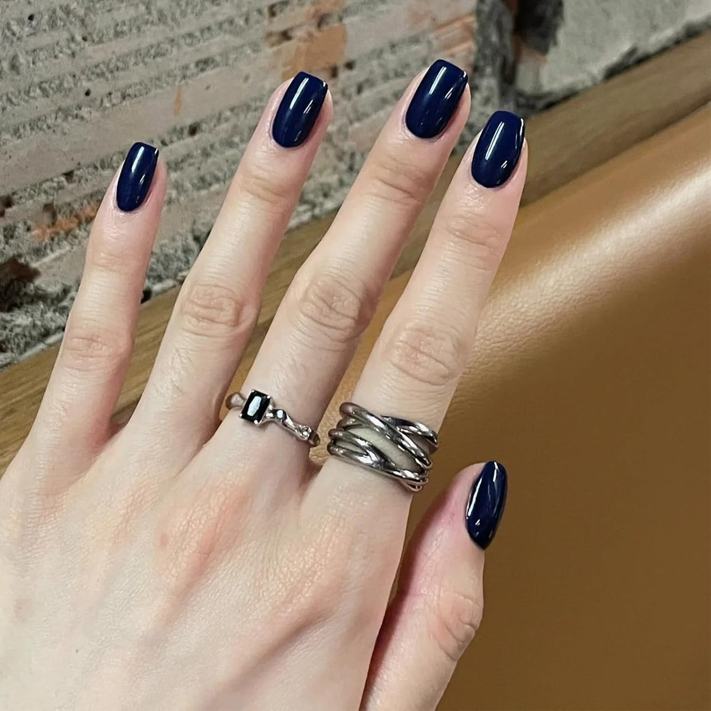 COSMOO 15ml Deep Blue Quick Dry Nail Polish, Black Blue Chip-Resistant Nail Lacquer for Nail Art