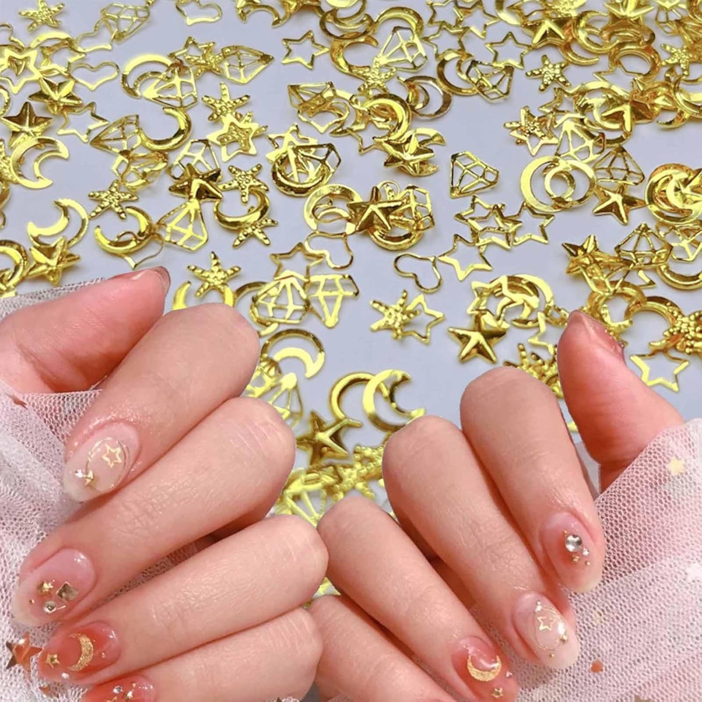 1000Pcs Mini Gold Star Moon Heart Nail Art Charms Hollow Diamond Shape Alloy Nail Charms 3D Metal Starfish Love Heart Nail Gems Nail Supplies Kawaii Nail Jewelry for Women DIY Nail Art Decor