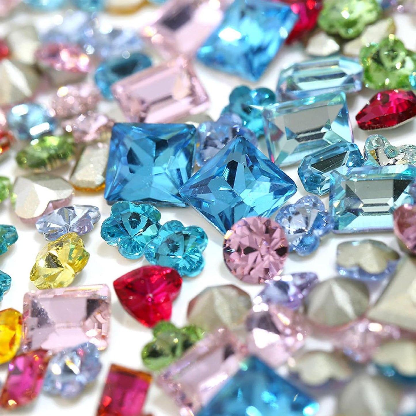 50Pcs Summer Color Pointed Bottom Special-Shaped Nail Art Charms Mixed Colored Diamond Candy Nail Art Diamond Nail Charms 3D Luxury Star Heart Jewelry Nail Art Supplies DIY Nails Crafts