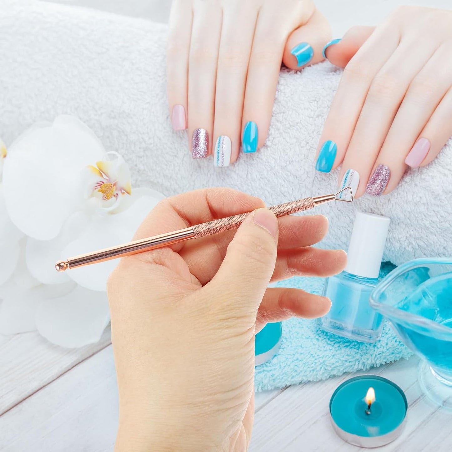 Uonlytech 4 Pcs Stainless Steel Cuticle Pusher Triangle Cuticle Peeler Scraper Gel Remover Nail Polish Nail Art Remover Tool for Manicure Beauty Salon(Rose Golden)