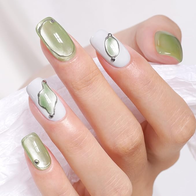 AILLSA Glass Cat Eye Gel Nail Polish, 15ml Green Glitter Jelly Sheer Polish, Translucent Magnetic Shimmer Sparkle St. Patrick's Day Nail Art U V Gel Salon 0.5 OZ GF41
