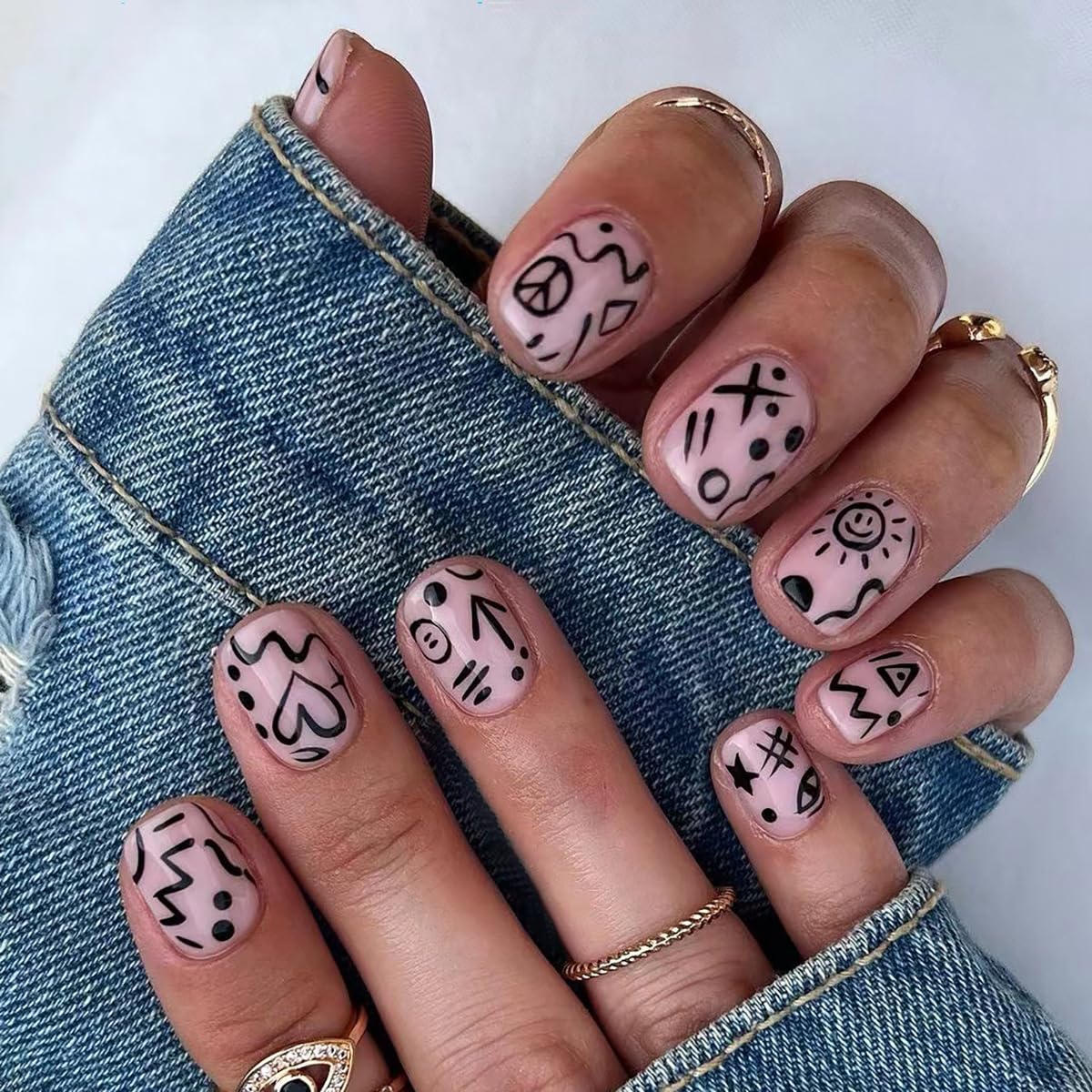 Press on Nails Short Square, Pink Fake Nails Kit with Cartoon doodle Designs, Glossy Acrylic Press on Nails, Thick Reusable Glue on Nails Short Press on Nails for Women, Quirky Ink
