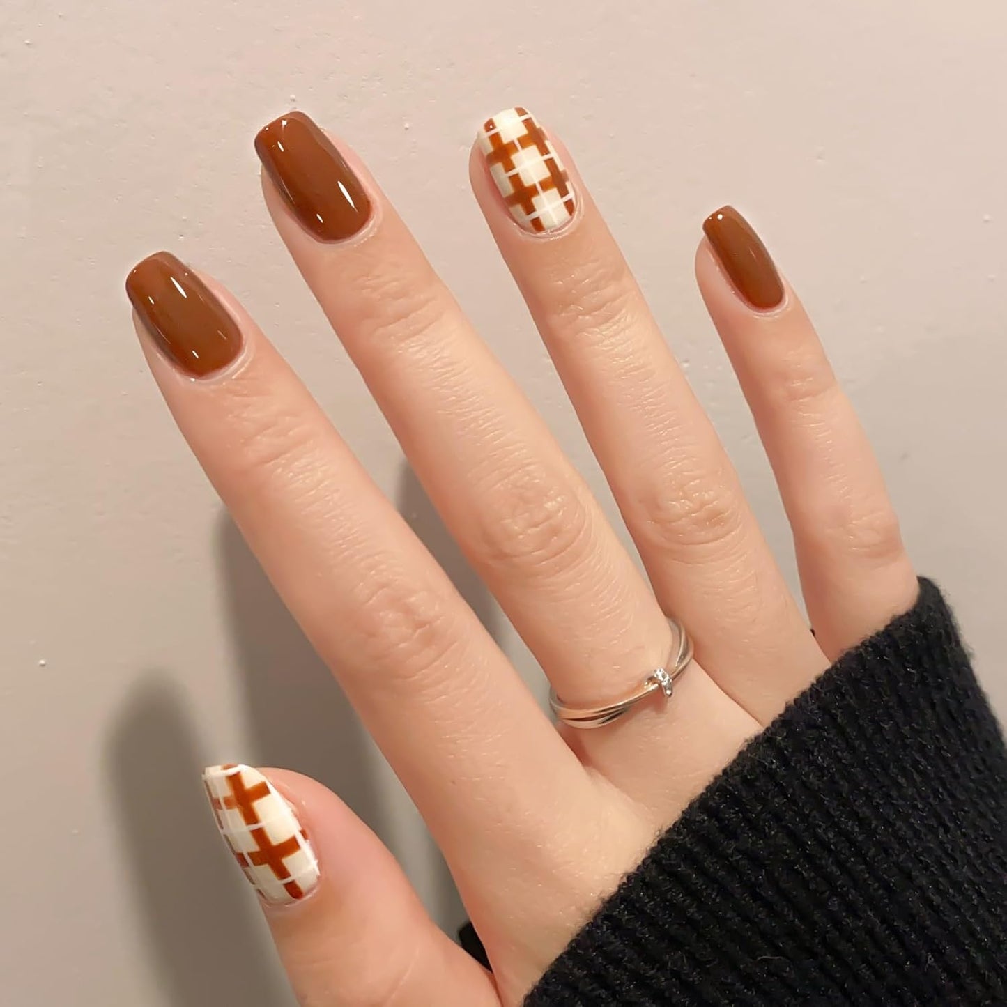 MAYCHAO 15ML Coffee Brown Gel Nail Polish 1Pc Khaki Brown Gel Polish Soak Off UV LED Nail Polish Nail Art Starter Manicure Salon DIY at Home, 0.5 OZ