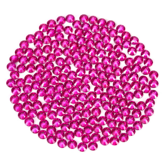 Novani Rhinestones 3000Pcs Flatback Crystal Round Loose Gemstones Glass Rhinestones for Crafts Makeup Nail Art Clothes Shoes DIY Decorations(SS8, 2.3-2.5mm,Peach)