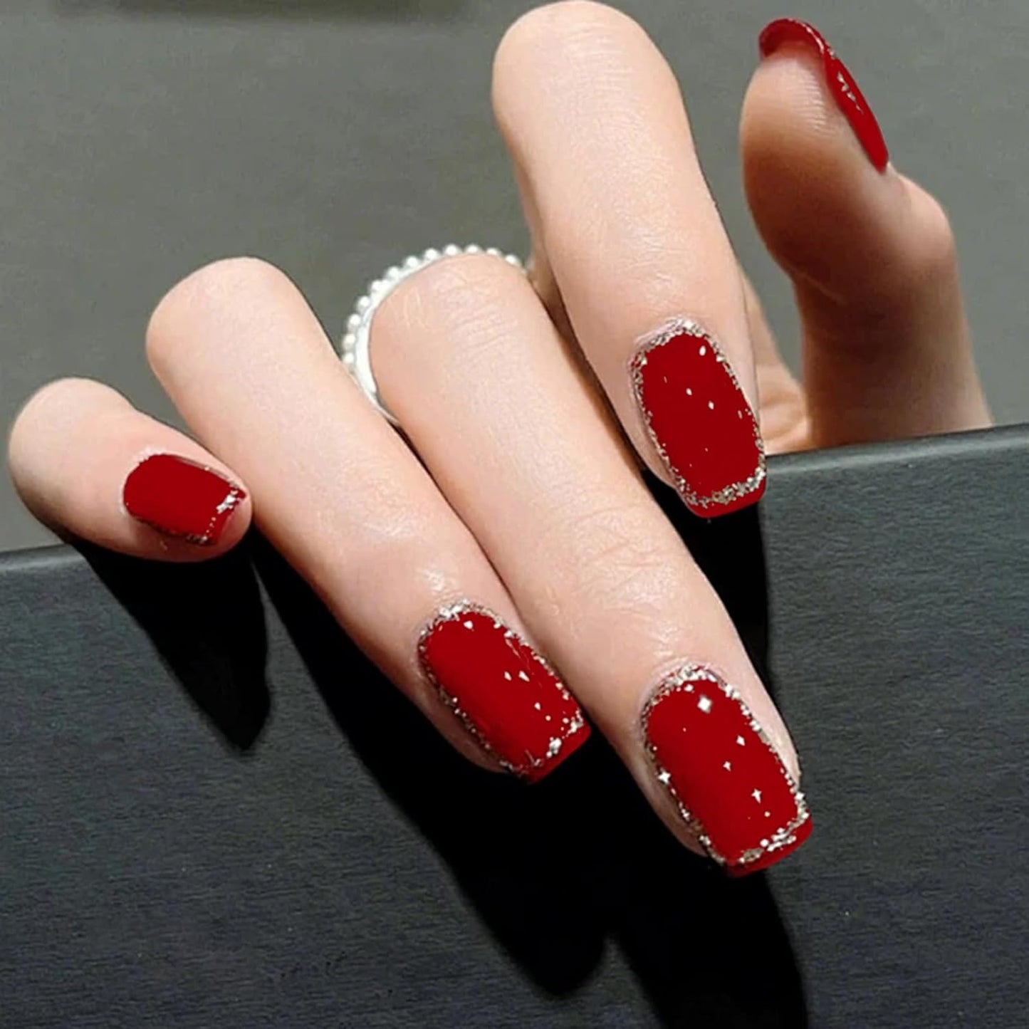 COSMOO 13ml Red Quick Dry Nail Polish, Red Long-Lasting Nail Lacquer for Nail Art Varnish, 0.43 fl oz