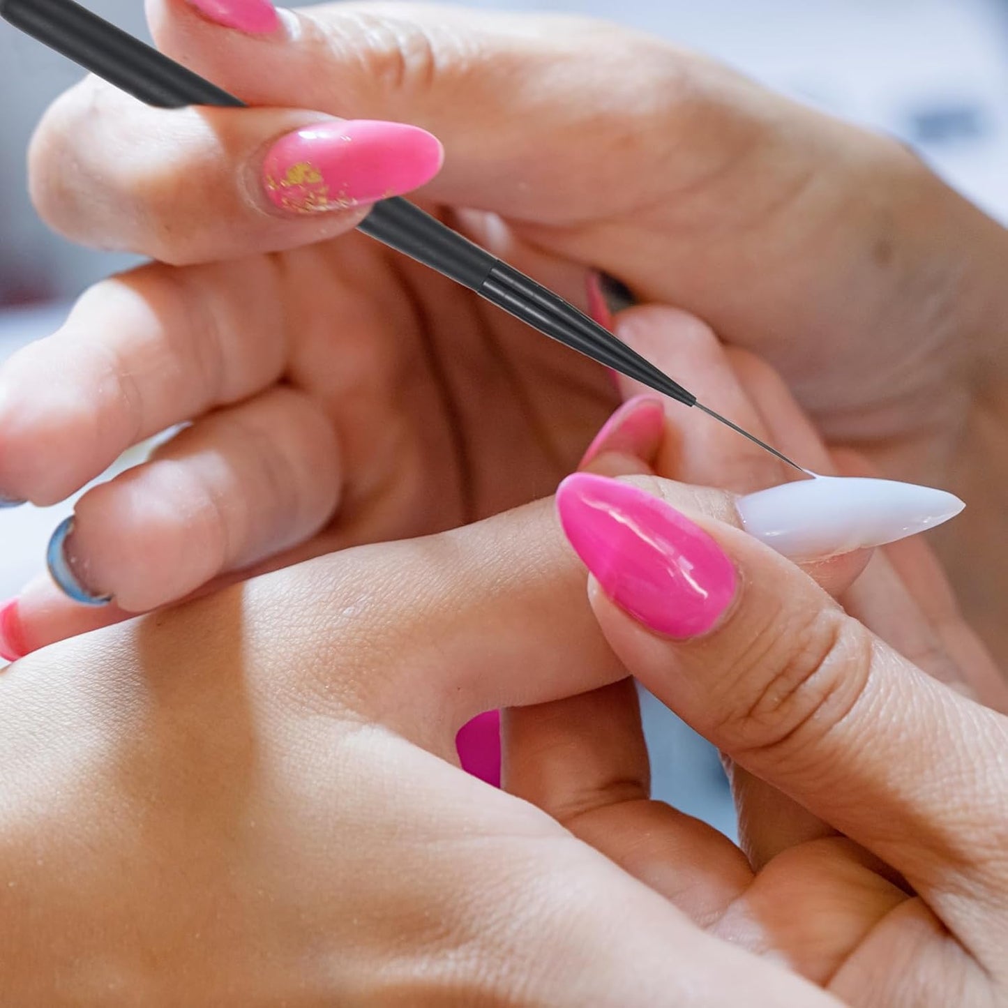 5Pcs Nail Dotting Liner Tools Double-End Nail Art Brushes Kit Nails Art Gel Polish Liner Brushes Dotting Pen Tools Painting Arts Design Brush Set for Long Lines, Thin Details, Fine Drawing Black