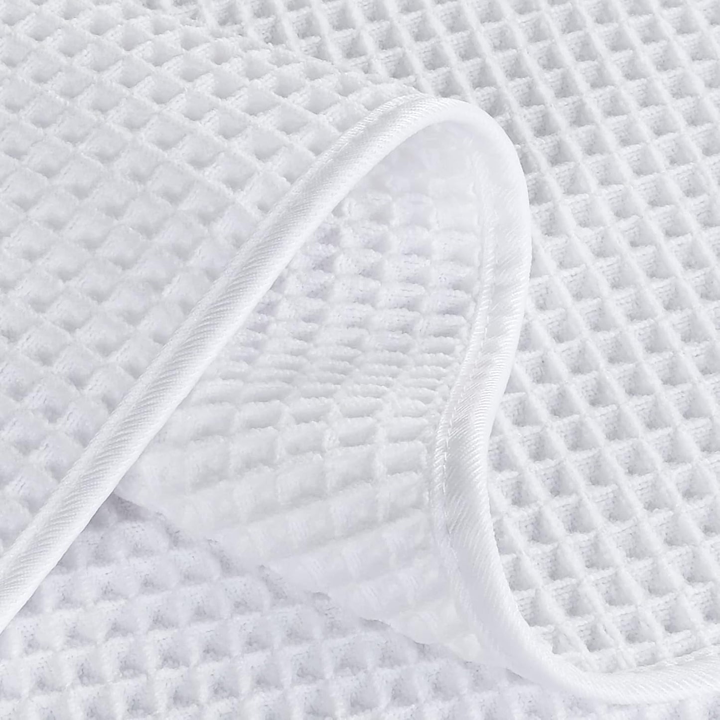 POLYTE Microfiber Lint Free Washcloth Face Towel, 13 x 13 in, 4 Pack (Waffle Weave)