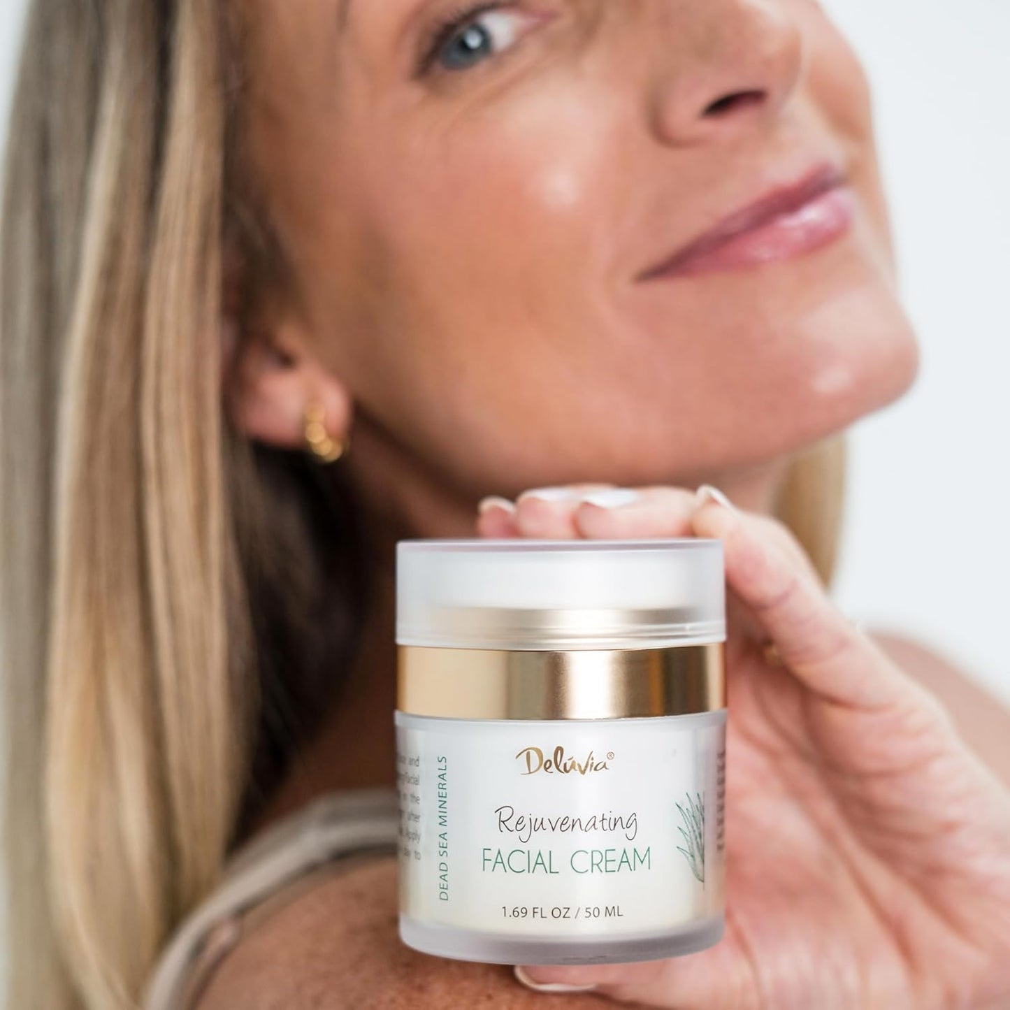 Deluvia Rejuvenating Facial Cream | Organic Aloe Vera, Coconut Oil, Vitamin C + E | Dead Sea Minerals | Daily Face Lotion for Dry Skin, Sensitive Skin