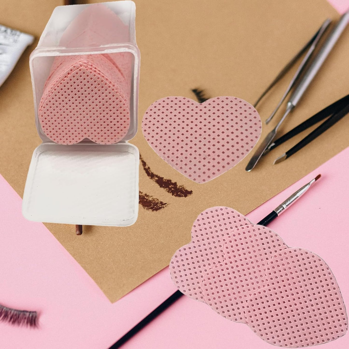 1000 PCS Lint Free Nail Wipes, Lash Glue Eyelash Extension Glue Wipes Cleaning Pads Nail Polish Remover for Lash Extension Supplies and Gel Nail Polish Remover