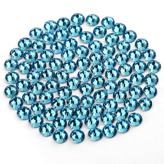 Novani Rhinestones 3000Pcs Flatback Crystal Round Loose Gemstones Glass Rhinestones for Crafts Makeup Nail Art Clothes Shoes DIY Decorations(SS8, 2.3-2.5mm,Aquamarine)