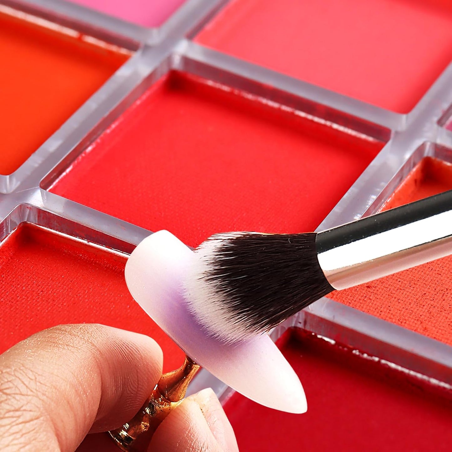 Nail Pigment Palette - Gradient Red Ombre Color Nails Powder - Fine Solid Neon Nail Art Pigment for DIY Design Manicure Beginners - Includes 5 Sponge Sticks, 1 Brush
