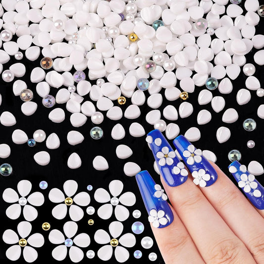 500Pcs Flower Nail Charms Kit, 400Pcs 3D White Flowers Petals and 100Pcs Round Pearls with Gold Metal Caviar Beads Bubble Beads, Cherry Blossom Petal Tiny Gems Mixed Rhinestone for Nails DIY