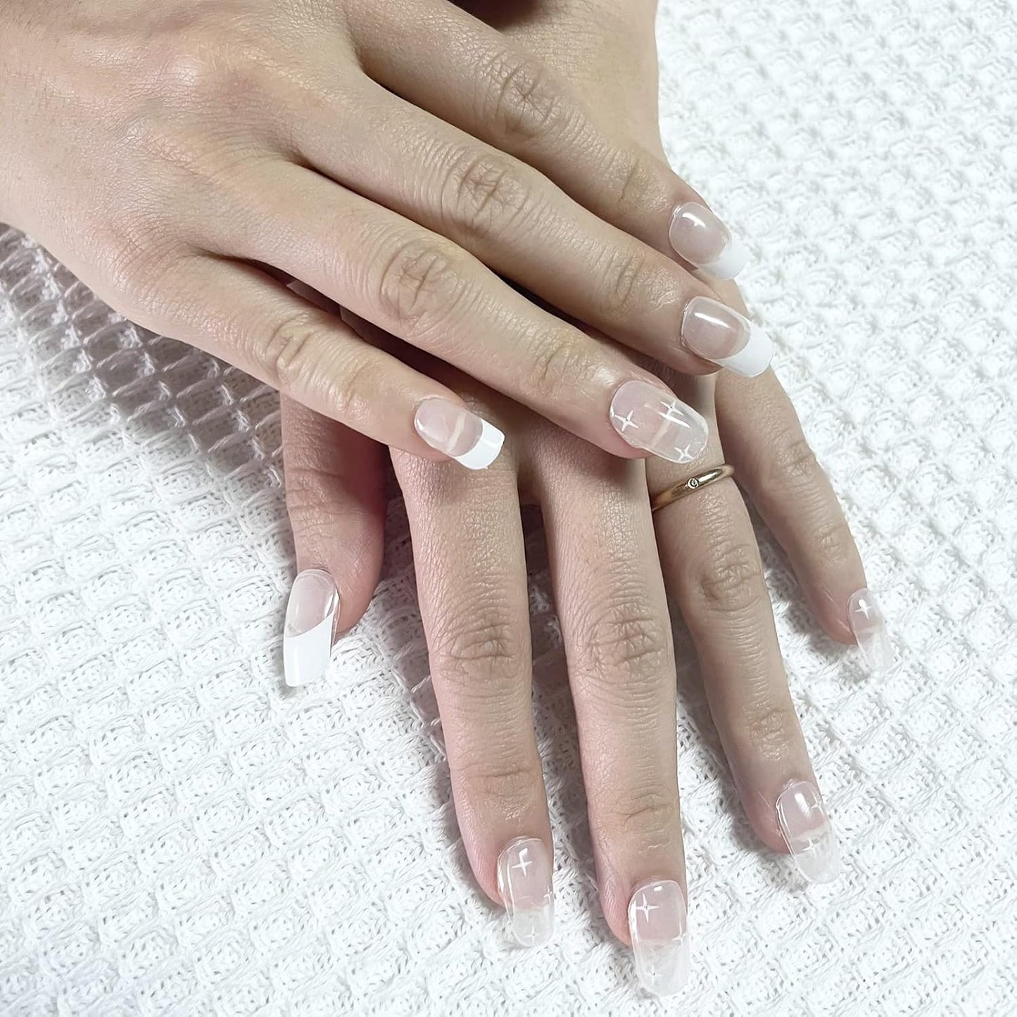 MOMSON Semi Cured Gel Nail Strips - 20 Real Gel Nail Polish Stickers/Full Nail Wraps - Art Manicure Kits for DIY at Home, Salon-Quality, Easy to Apply & Remove (Transparent, White Star)