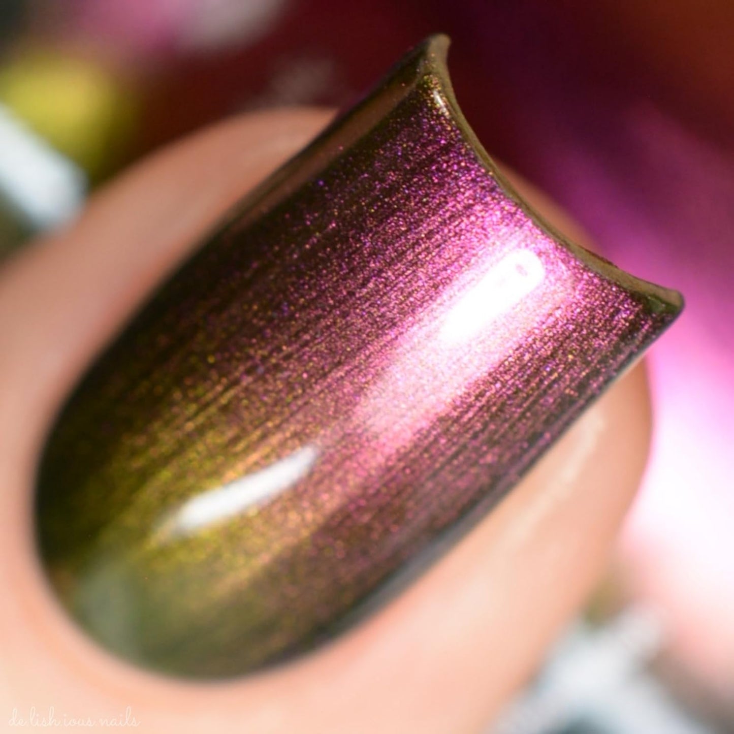 KBShimmer Chroma Chameleon- 0.5 oz Full Sized Bottle