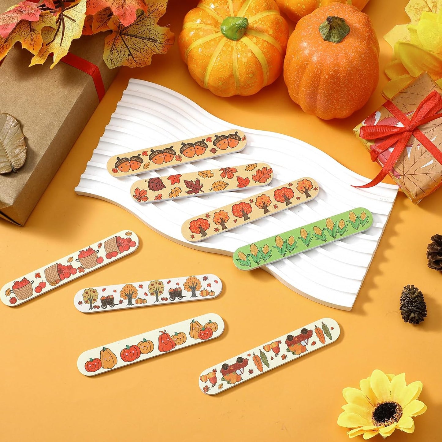 Gisafai 48 Pcs Fall Nail File Emery Board Gift Set Double Sided Nail Files Bulk Mini Thanksgiving Harvest Pumpkin Emery Board Manicure Tool for Autumn Natural Acrylic Nails Thanksgiving Party Supplies