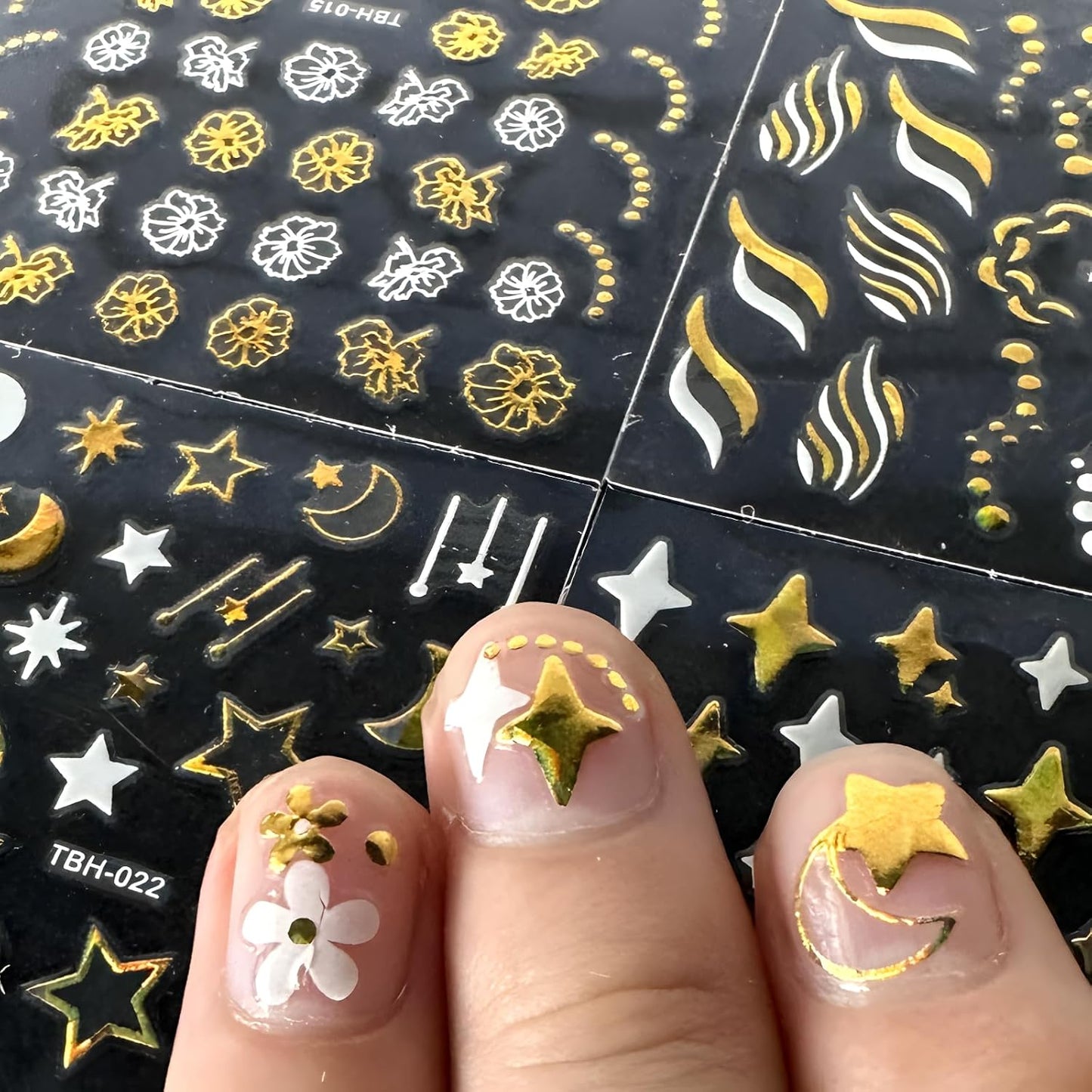 Gold Nail Art Stickers - 30 Sheets, 3D Self-Adhesive Leaf, Flower, Star, Moon, Heart, Snowflake Designs for Women & Girls